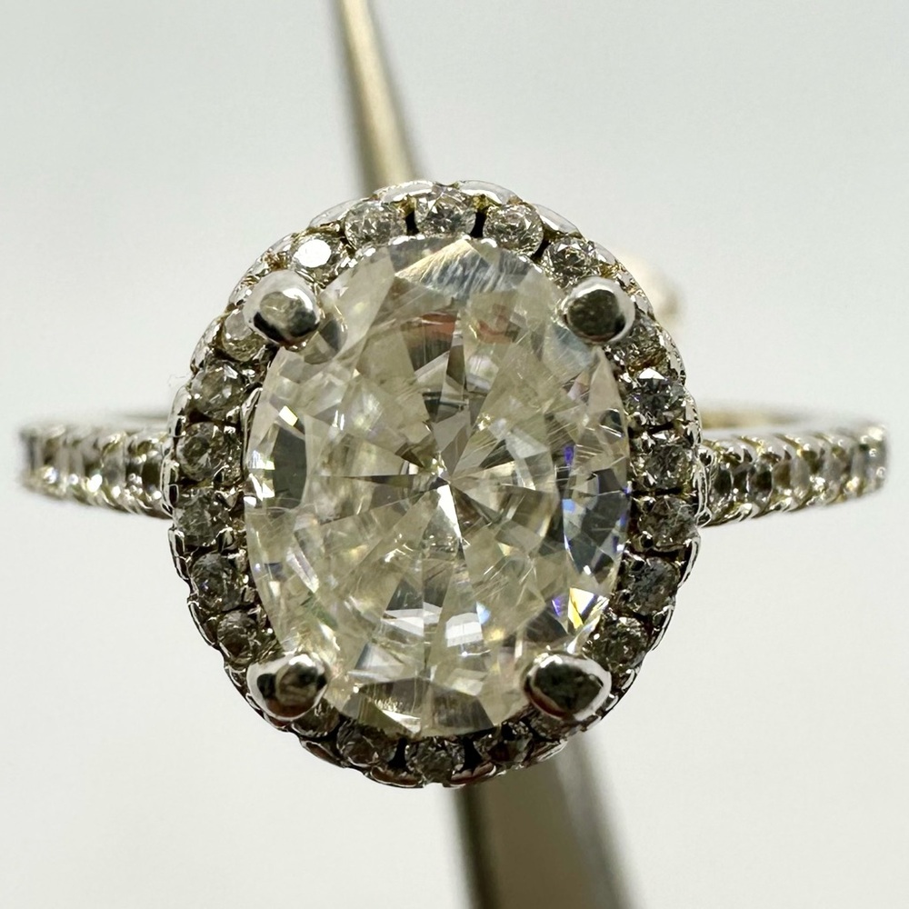 Oval Cut Moissanite Ring 2 Ct GRA Certified 18K 925 Brilliant Halo Ring - Picture 10 of 15